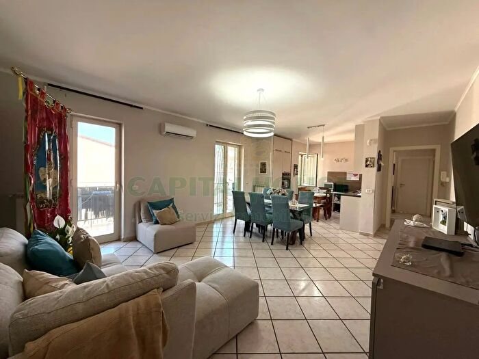 Appartamento quadrilocale in vendita in Via Trivice dOssa, Camposano