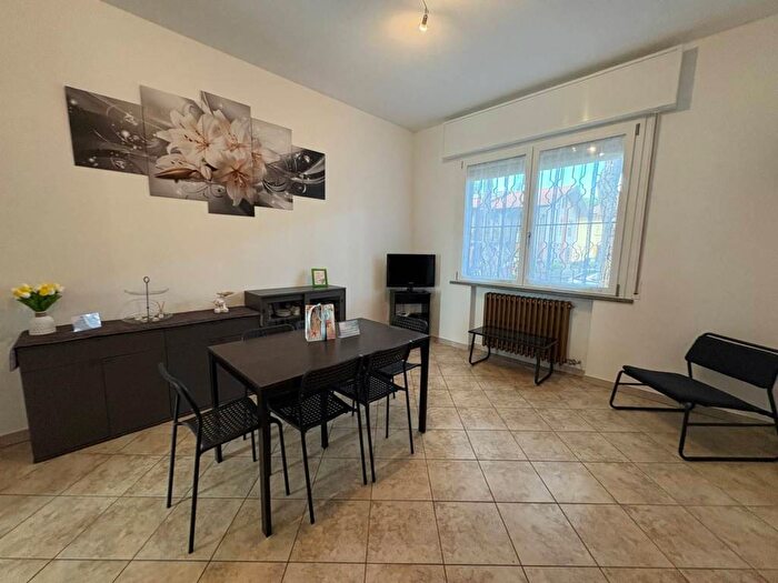 Appartamento con 6 locali in affitto in Centro, Cervia