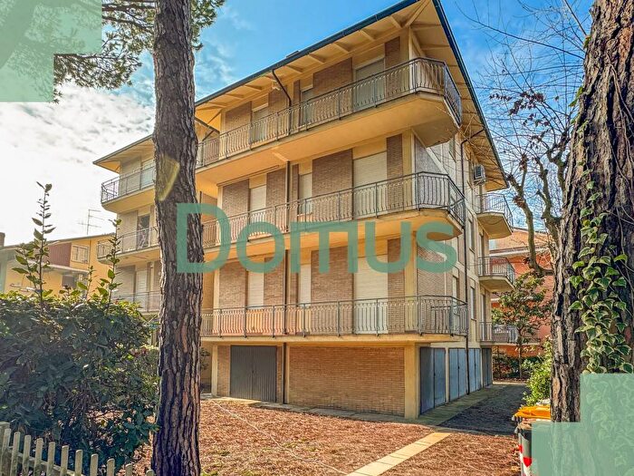 Appartamento trilocale in affitto in Pinarella, Cervia