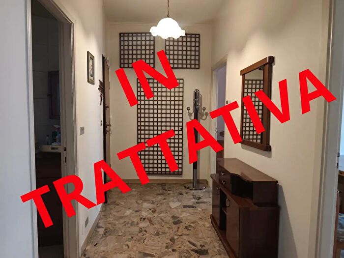 Appartamento trilocale in vendita in Via Campobasso, Torino