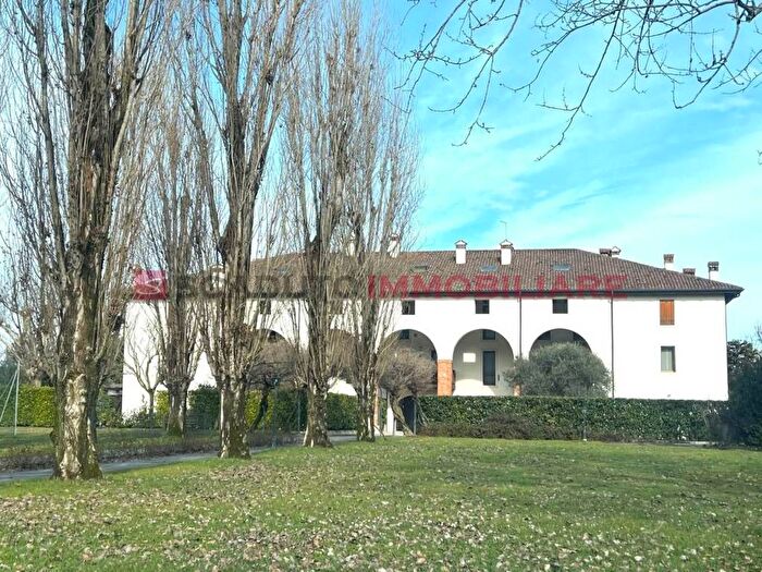 Appartamento trilocale in affitto in Strada Bertesina, Bertesina, Vicenza