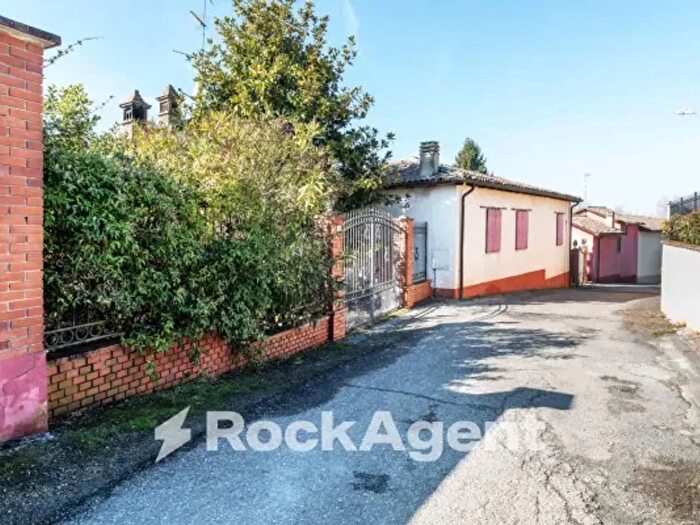 Casa con 6 locali in vendita in Casa Bellomi Godiasco Salice Terme Pv Italia, Godiasco Salice Terme