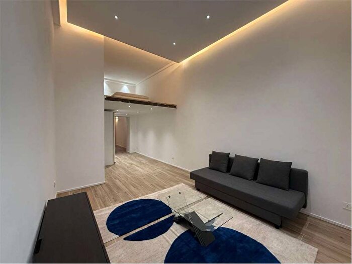 Appartamento bilocale in affitto in Via Vetera, Centro, Varese