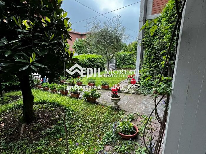 Casa con 11 locali in vendita in Formigine