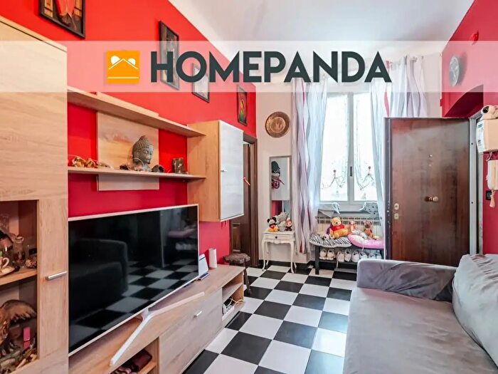 Appartamento con 5 locali in vendita in Via Piacenza, Genova