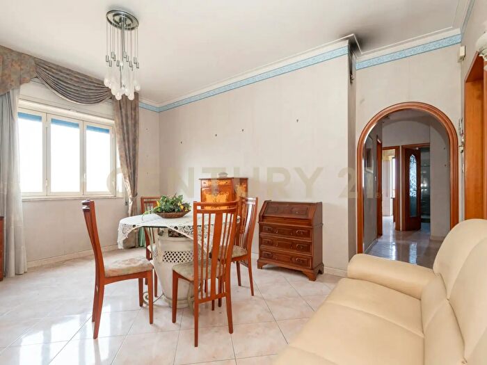 Appartamento trilocale in vendita in Via Pietro Platania, Catania