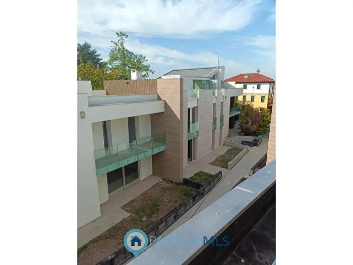 Casa trilocale in vendita in Via Vettor Pisani, Padova