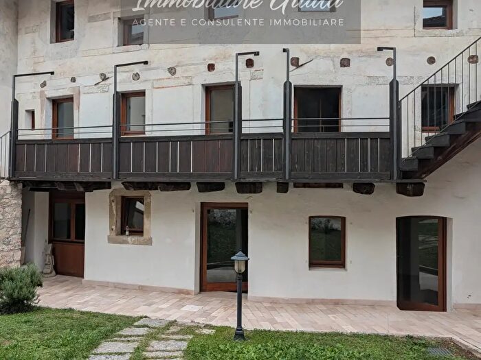 Appartamento quadrilocale in vendita in Vittorio Veneto