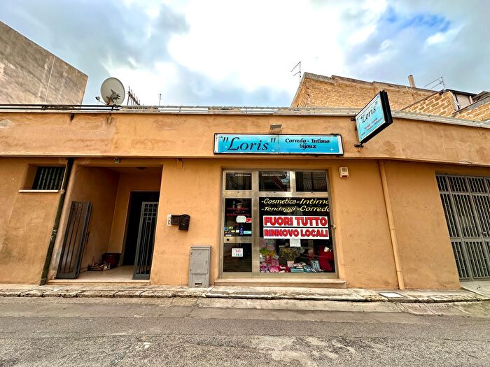 Appartamento in vendita in Partinico Via Mangiaracina, Partinico