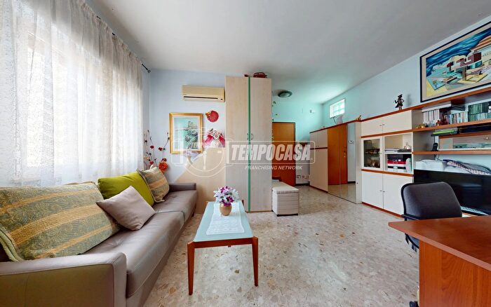 Appartamento trilocale in vendita in Monopoli