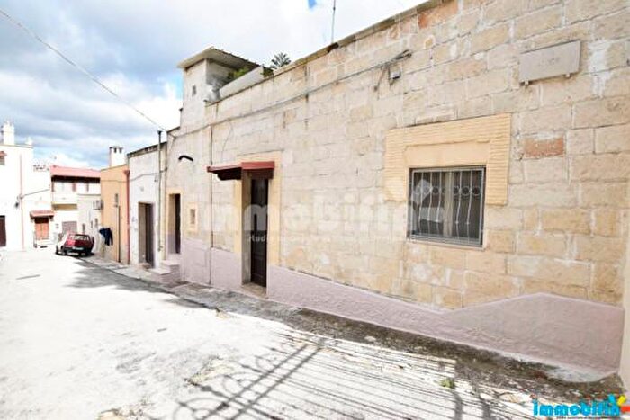 Appartamento con 5 locali in vendita in Oria