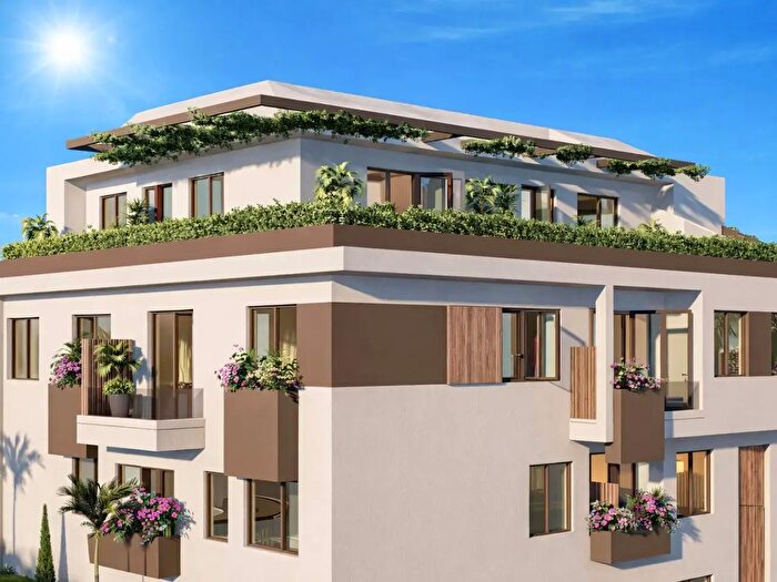 Appartamento trilocale in vendita in Via Gianfranco Malipiero, Milano