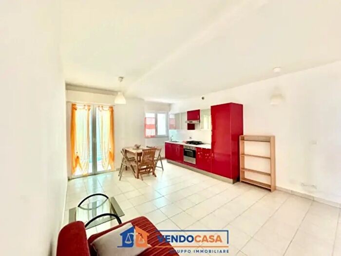 Appartamento bilocale in vendita in Via Giosuè Carducci, Loano