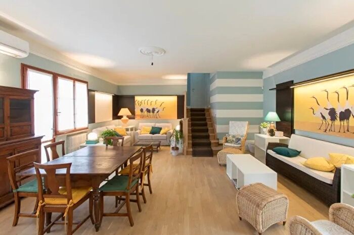 Appartamento con 5 locali in vendita in Montecatini Terme