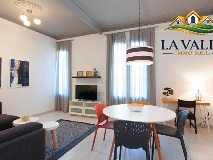 Appartamento bilocale in affitto in Via Cernaia, Turati, Milano