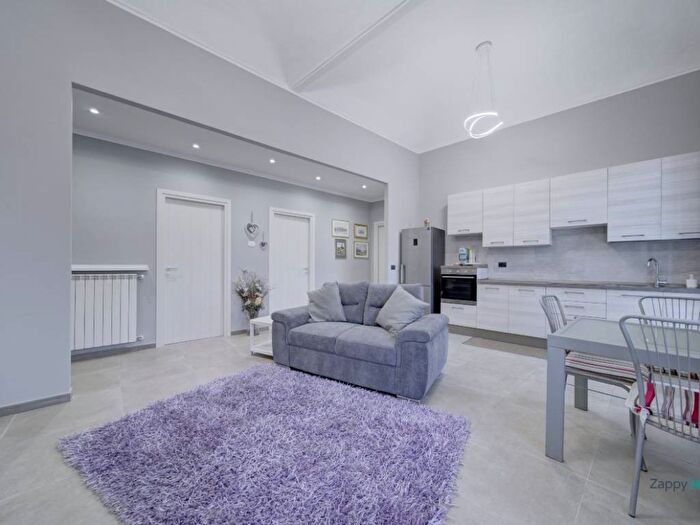 Appartamento trilocale in affitto in Via Refrancore, Madonna di Campagna, Torino