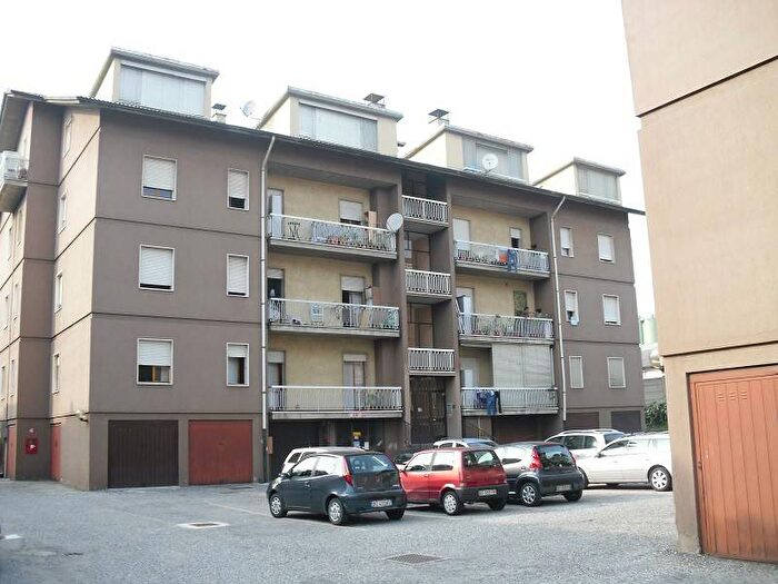 Appartamento bilocale in affitto in Via Roma, Gorle