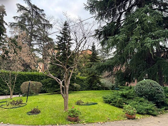 Casa bilocale in affitto in Viale Antonio Aldini, Colli San Mamolo, Bologna