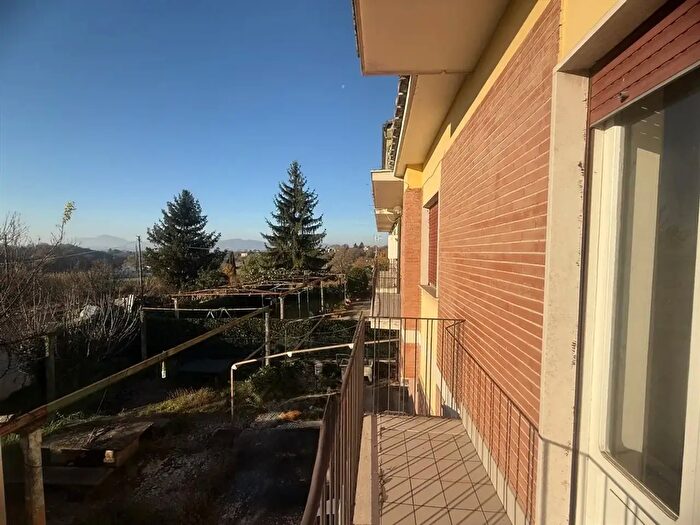 Casa con 6 locali in vendita in Via Michelangelo Buonarroti, Palestrina