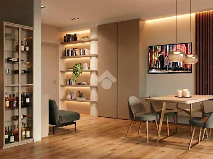 Appartamento trilocale in vendita in Viale Fiume, Rimini