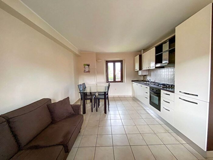 Appartamento bilocale in affitto in Via Carlo Cattaneo, Arconi, Cantù