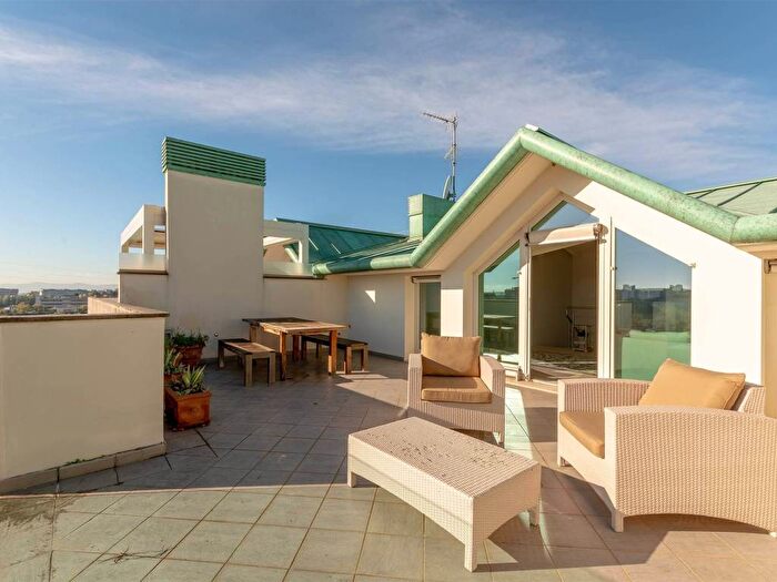 Appartamento con 6 locali in affitto in via di Ponzano, Repubblica, Prato