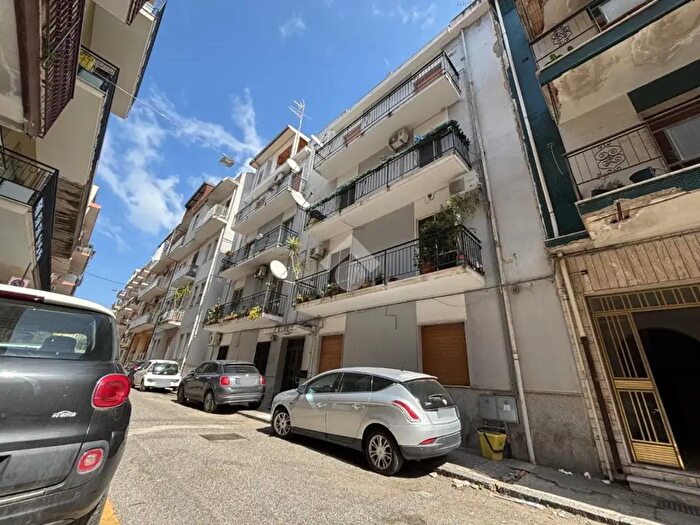 Appartamento quadrilocale in vendita in Via Pio XI Trav Putortì, Reggio Calabria