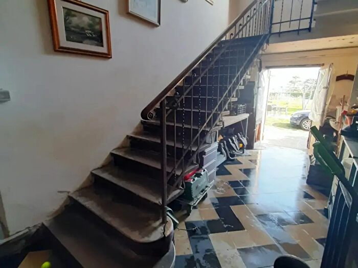 Casa con 5 locali in vendita in Via Martinelle, Cona