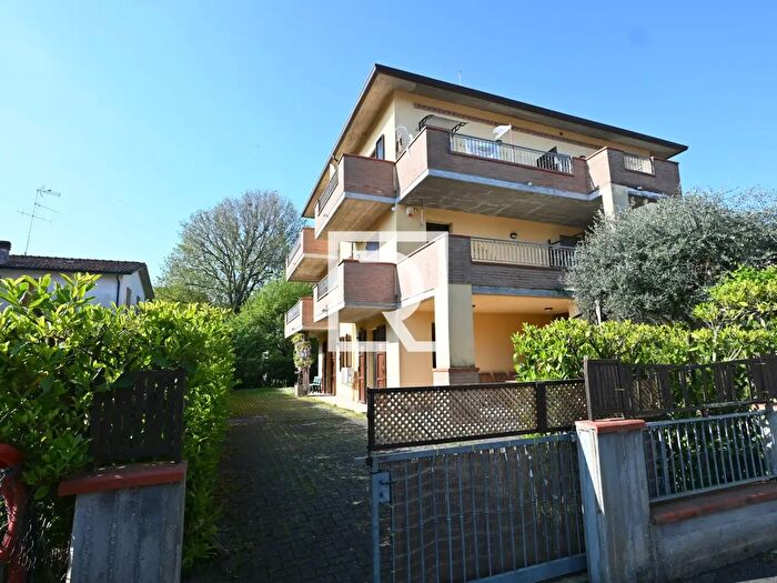 Appartamento trilocale in vendita in Viale Conte Ugolino, Ravenna