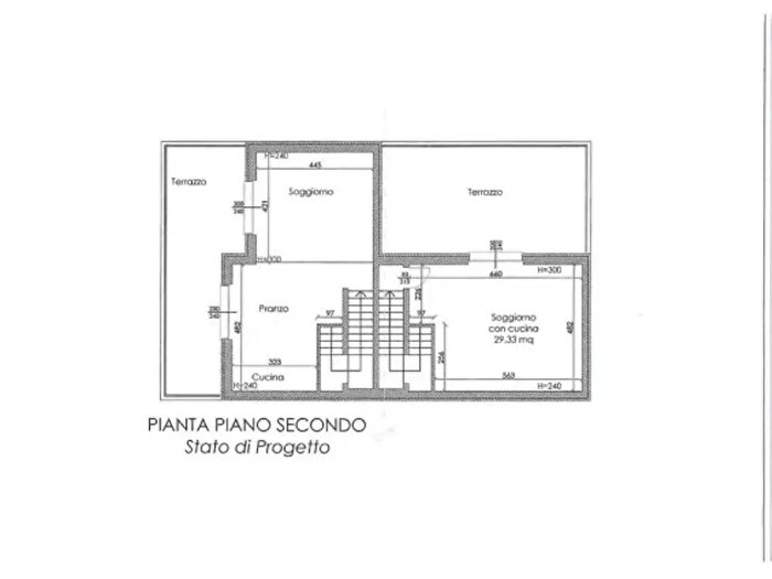 Appartamento con 5 locali in vendita in Novara