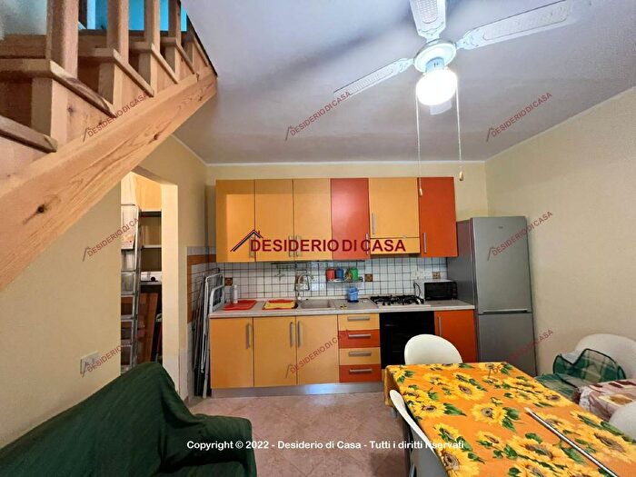 Casa trilocale in affitto in Contrada Pistavecchia, Campofelice di Roccella