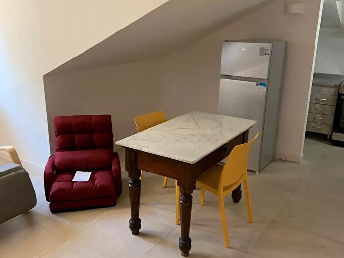 Appartamento bilocale in affitto in Via Tansini, Pavia