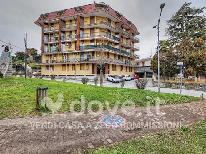 Appartamento quadrilocale in vendita in Bellinzago Novarese