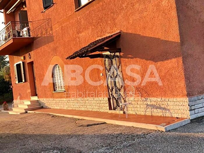 Appartamento bilocale in affitto in Via Colle San Giovanni, Appia Nord Via dei Laghi, Velletri