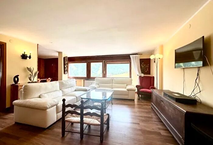 Appartamento trilocale in vendita in Via Pinerolo Sestriere To Italia, Sestriere