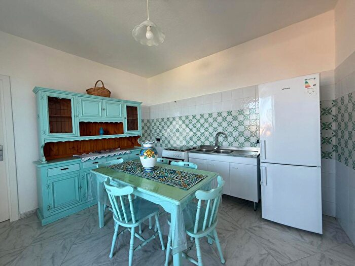 Appartamento bilocale in affitto in Via Pennanova, Forio