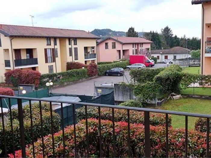 Appartamento bilocale in affitto in Varano Borghi