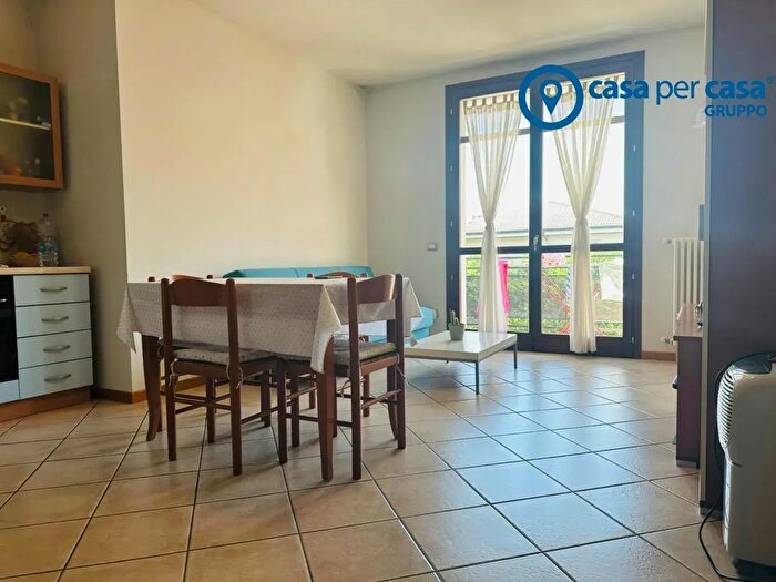 Appartamento bilocale in affitto in Via Pongiluppi C, Ostiglia