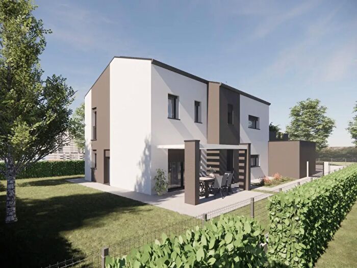 Appartamento quadrilocale in vendita in Via Madonna, Castello Di Godego