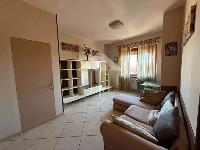 Appartamento trilocale in vendita in Corso Savona, Asti