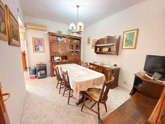 Appartamento con 5 locali in vendita in Iglesias