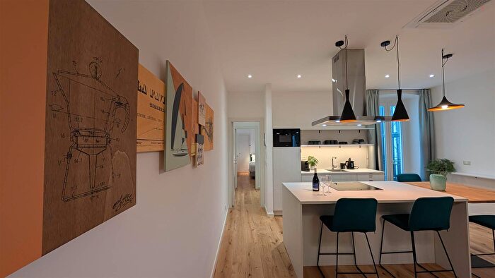 Appartamento bilocale in vendita in Trieste