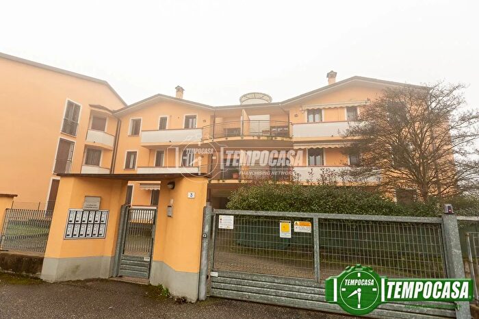 Appartamento bilocale in vendita in Via Stefano Villa, Casalpusterlengo