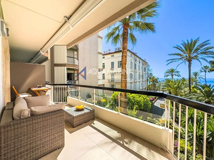 Appartamento quadrilocale in vendita in Via Nuvoloni, Sanremo