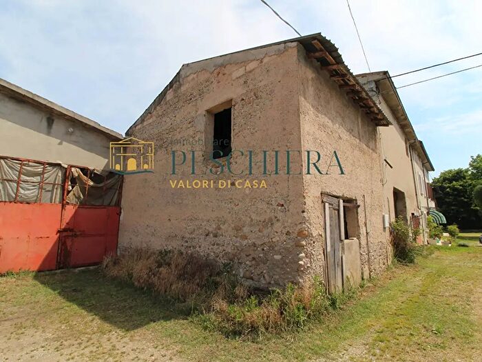 Casa bilocale in vendita in Località Cominelli, Valeggio Sul Mincio