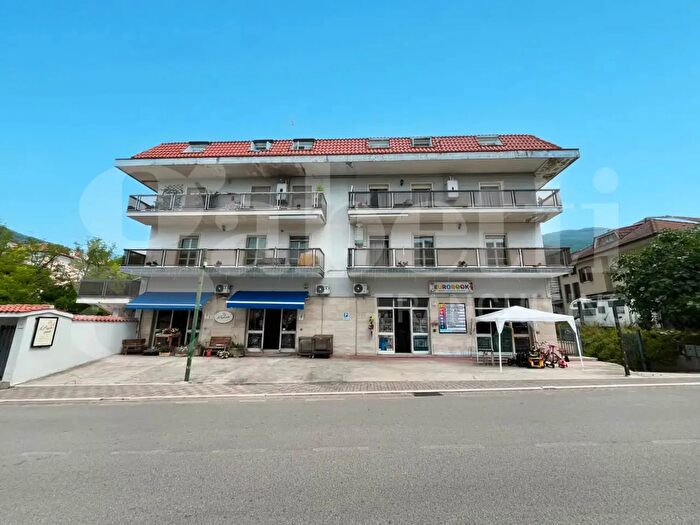 Appartamento quadrilocale in vendita in Via Sannitica Snc, Matrice