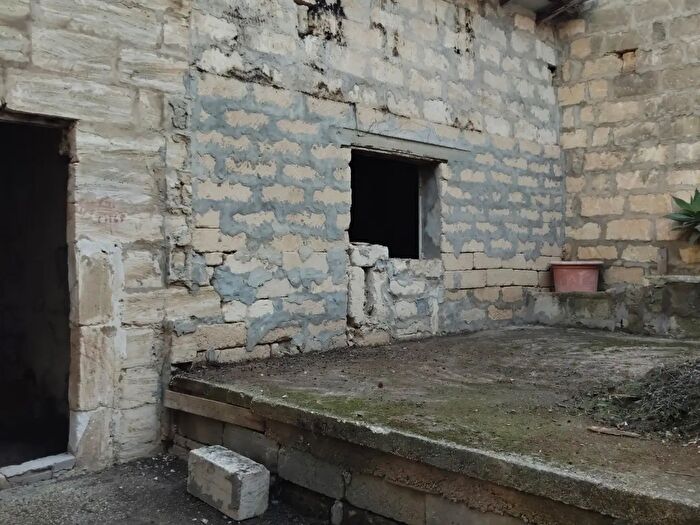 Casa quadrilocale in vendita in Via Bruno Buozzi, Vittoria