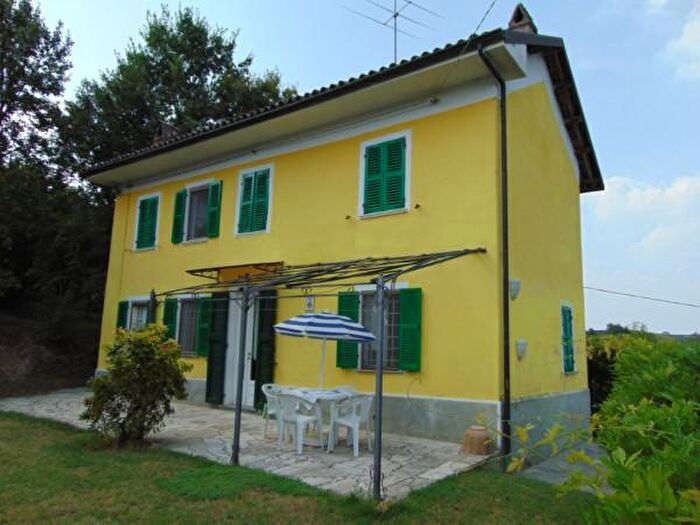 Casa con 5 locali in vendita in Via Marmellina, Mombaruzzo