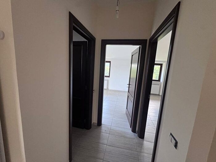 Appartamento trilocale in affitto in via Farneto, Supino