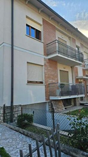 Appartamento con 6 locali in vendita in Via Eugenio Barsanti, Fano